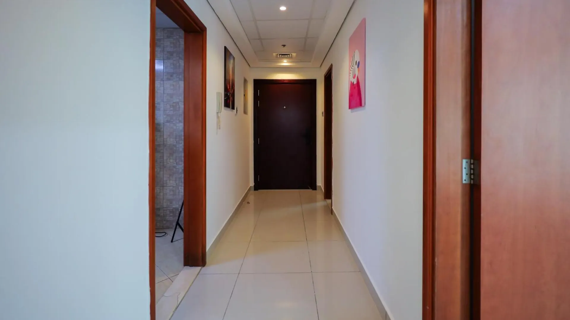 Marina Pinnacle Entire 1 Bed Room Apartment Top Floor View Dubai Marina
