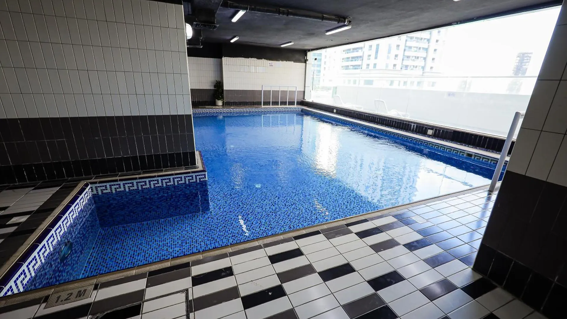 Marina Pinnacle Entire 1 Bed Room Apartment Top Floor View Dubai Marina